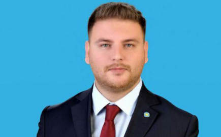 Yalova Belediyesi’ne Personel Eleştirisi