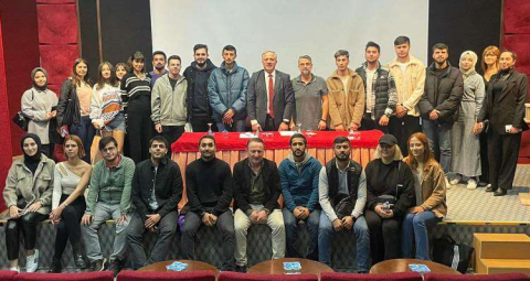 Acar, Üniversite Öğrencileriyle Buluştu