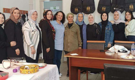 Bayan Acar Hal Eğitim Kursiyerlerini Ziyaret Etti