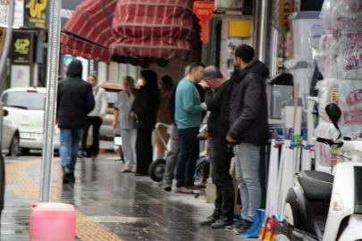 Yalova 5,1 Büyüklüğündeki Depremi Hissetti