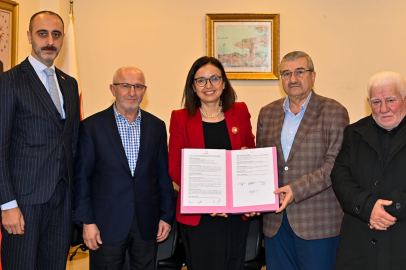 Yeni Sağlık Tesisi İçin İmzalar Atıldı