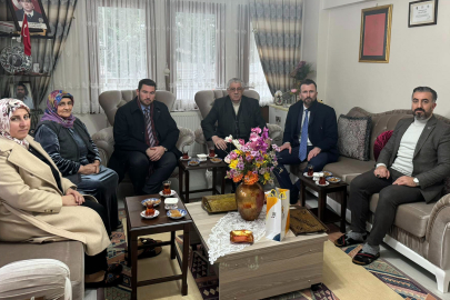 Recep Hacı Şehit Ailelerini Ziyaret Etti