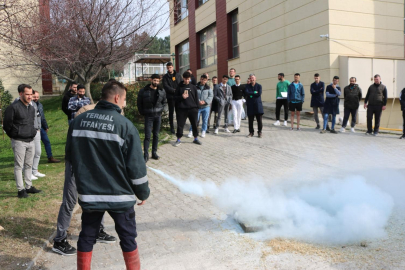 Termal Belediyesi'nden Erkek Öğrenci Yurduna Yangın Eğitimi