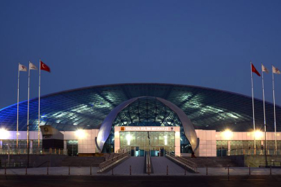 Yalova Belediyesi’nden Gençlerin Bilimsel Gelişimine Destek