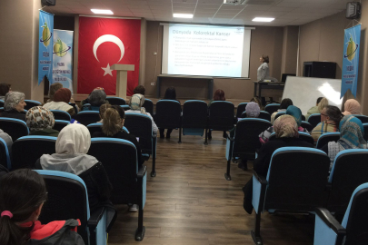 Halk Eğitim Kursiyerlerine Kolorektal Kanseri Farkındalık Eğitimi