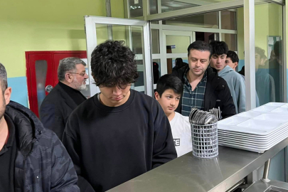 Akmeşe Öğrencilerle Oruç Açtı