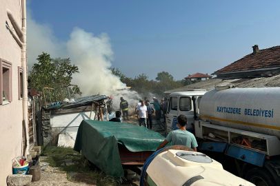 Ahır Kullanılamaz Hale Geldi