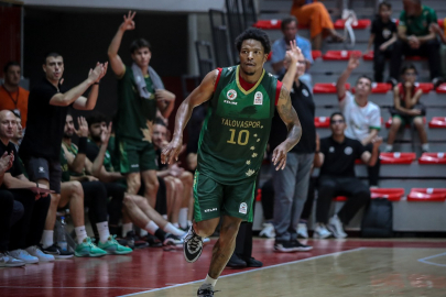 Yalovaspor Basketbol  Bursaspor’u Mağlup Etti