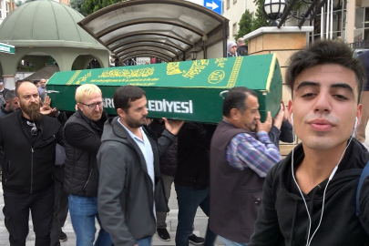 Antalya’da Öldürülen Genç Çınarcık’ta Toprağa Verildi