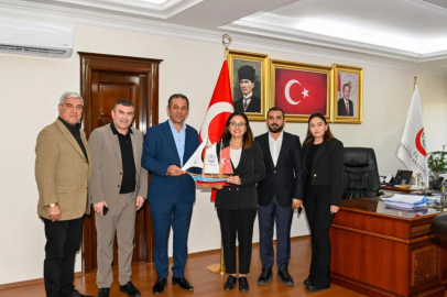 Gimbider Yönetimi, Vali Kaya’yı Ziyaret Etti