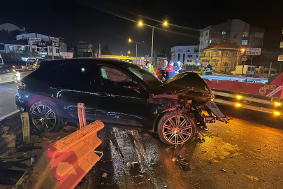 Lüks Cip İle Bariyerlere Girdi