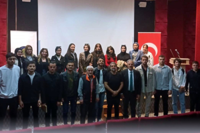 Acar Üniversite Öğrencileri İle Deneyimlerini Paylaştı