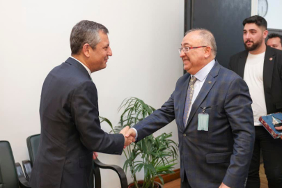 Salman, CHP Genel Başkanı Özel İle Görüştü