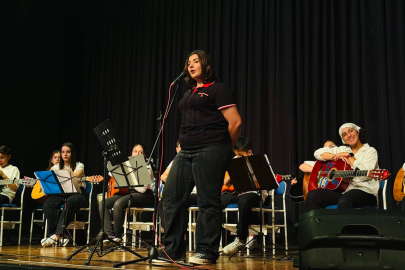 Yalova Belediyesi Çocuk Korosu Kulakların Pasını Sildi