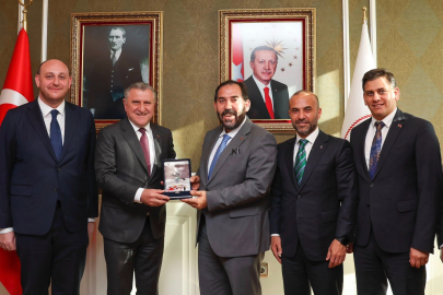 Yalova Heyetinden Bakan Bak’a Ziyaret