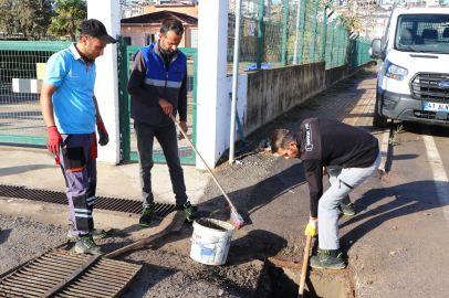 Çiftlikköy’de Mazgal Ve Rögar Temizlikleri Yapılıyor