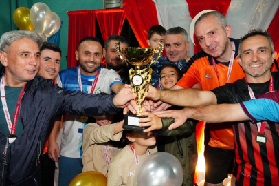 Armutlu Mem Şampiyon Oldu