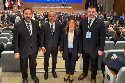 Ak Parti Heyeti İl Başkanları Toplantısı’na Katıldı