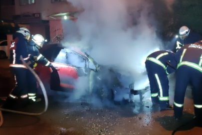 Araçta Çıkan Yangın Kısa Sürede Söndürüldü