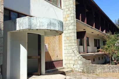 Çamlık Otelin Akıbeti Merak Konusu