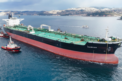 Vurulan Rus Tankeri Yalova’ya Çekildi