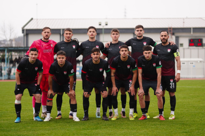 Yalova FK. Deplasmanda "çilek" yedi