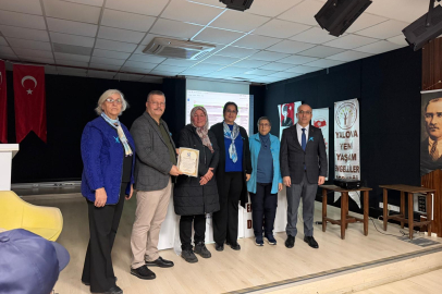 Otizimliler İçin "Maviye Işık Yak" Etkinliği
