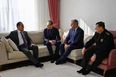 Vali Usta’dan Gazi Polise Ziyaret