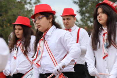 Altınova'da 23 Nisan Coşkusu