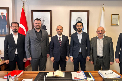 “Gençlerimizle Omuz Omuza Yürümeye Devam Edeceğiz”