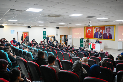 Vali Usta’dan Gençlere “Devlet Adamlığı” Dersi