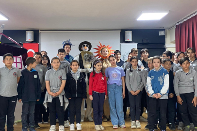 Kardan Adam Minik Kalpleri Isıttı