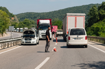 Araç Arızalanınca 1 Km’lik Kuyruk Oluştu