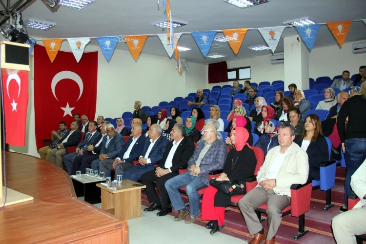 Ak Parti Çiftlikköy İlçe Danışma Kurulu Toplantısı Yapıldı