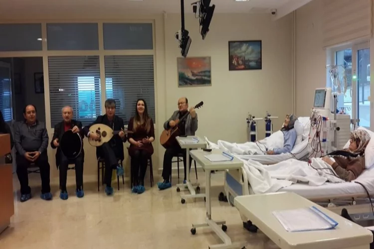 Böbrek Hastalarına Müzikle Terapi