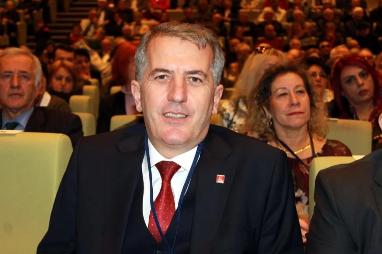 CHP'de İl Başkanı Ertan Şener
