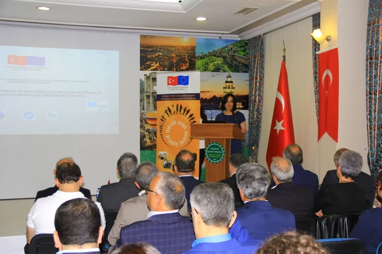 Çiftlikköy Belediyesi AB Projesi Tanıtım Toplantısı Yapıldı