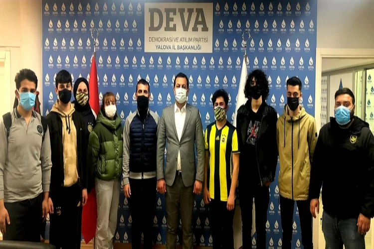 Demirhan, Genç Fenerbahçelileri Kabul Etti