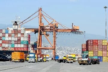 Dış Ticaret Açığı Aralık Ayında Yüzde 37,8 Azaldı