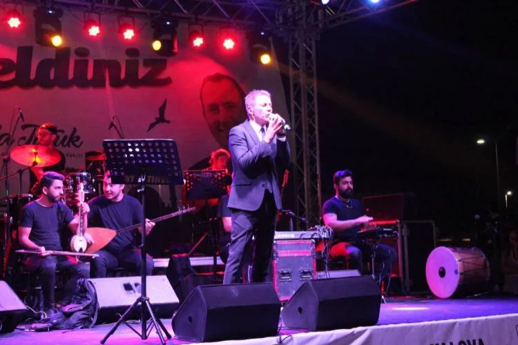 Mustafa Yıldızdoğan’dan Muhteşem Konser