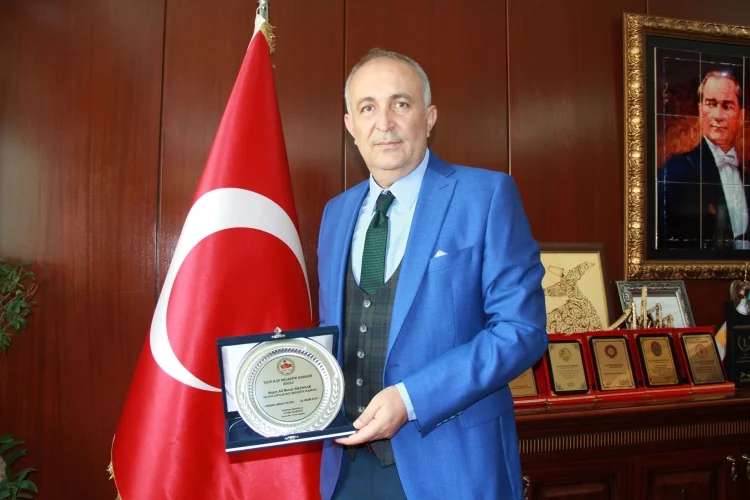Silpagar’a Ankara’dan Yılın En Başarılı Belediye Başkanı Ödülü