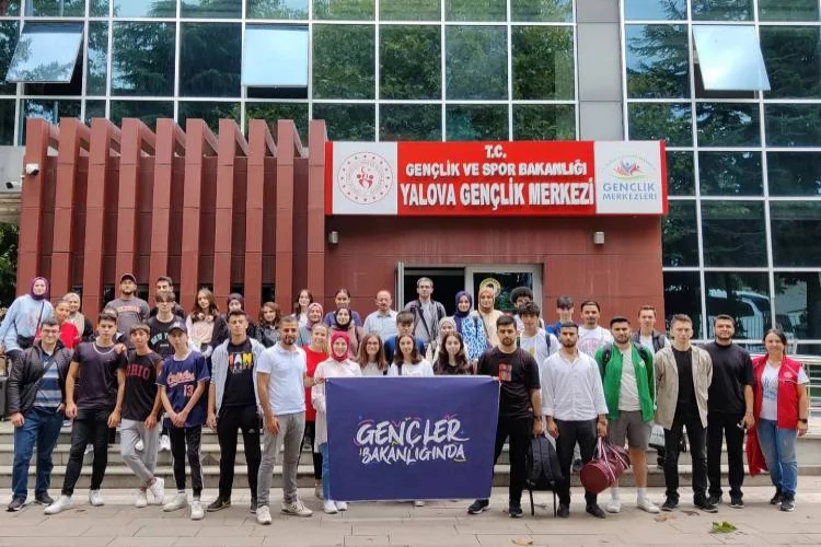 Yalovalı Gençler Ankara’ya Gitti