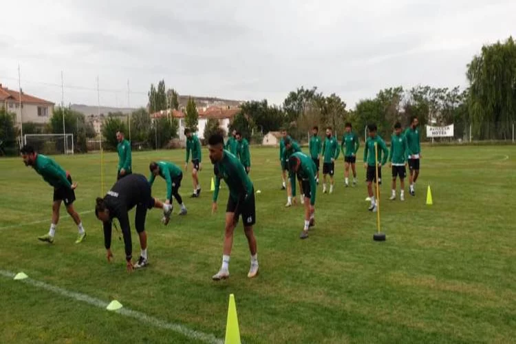 Yalovaspor Bal Hazırlıklarını Nevşehir’de Sürdürüyor