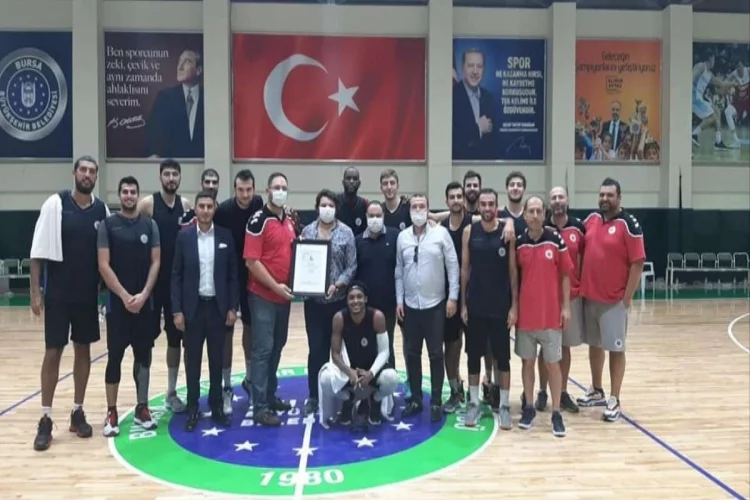 Yalovaspor Basketbol Takımı Turnuva Şampiyonu Oldu