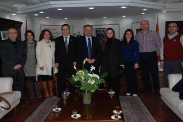 Yalova Tenis ve Dağcılık Kulübü Başkan Koçal’ı Ziyaret Etti